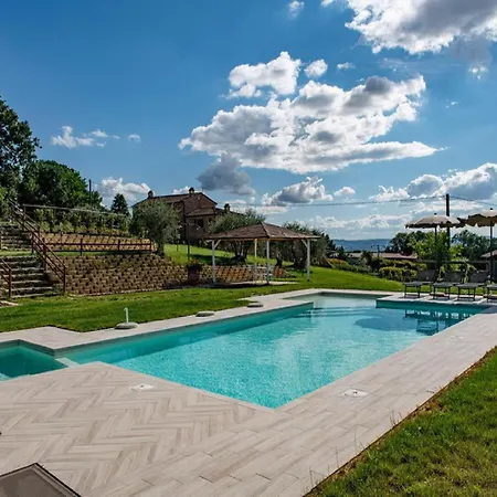 빌라 In Tuscany With Pool And Hill Views